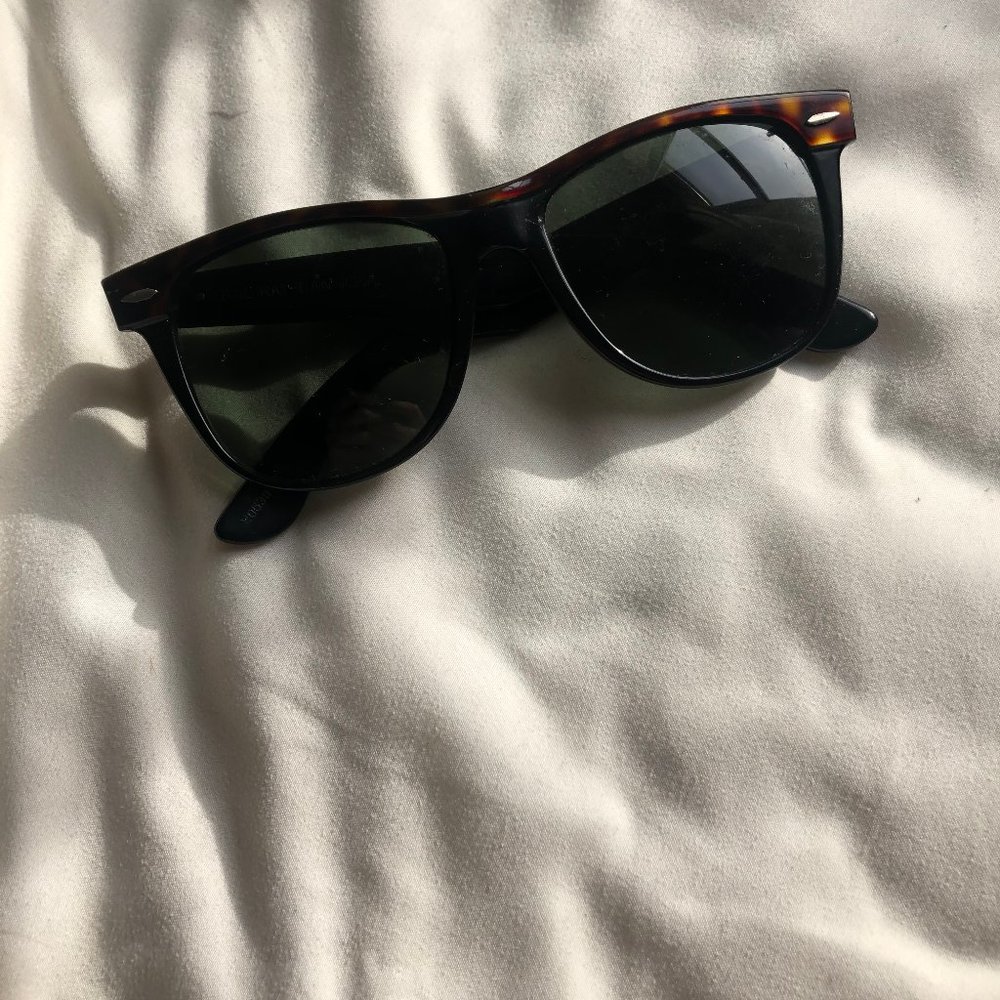 Vintage Ray Ban's - Wayfarer II